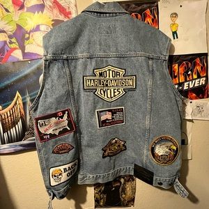 Harley Davidson vintage denim vest with unique patches